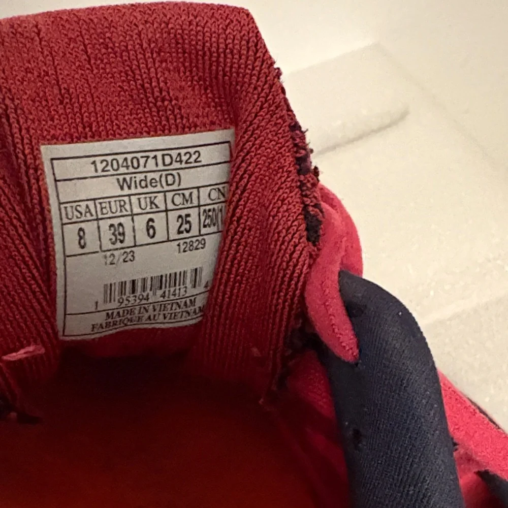 Brooks Ghost 16 Hot Pink and Blue Women's Sneakers - Picture 6 of 6